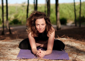 Strong & Graceful 1 ElterSports Grünwald Fitness Kurse Wohlbefinden Yoga Strong and Graceful