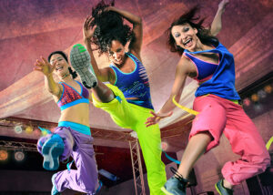 ElterSports Grünwald Fitness Kurse Tanzen Zumba Ausdauer Fettverbrennung Kursspecial Zumba Team Teach mit Heri und Anai