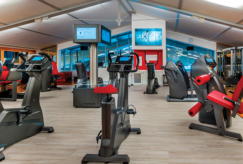 Schließung Fitnessfläche Sa., 03.01.2026 2 ElterSports Grünwald Fitness Tennis Schließung Fitnessfläche