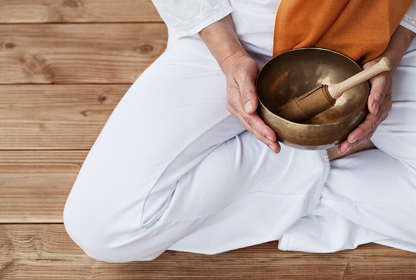 ElterSports Grünwald Fitness Yoga Mona Wintermonate Yoga und Klangschalen-Meditation