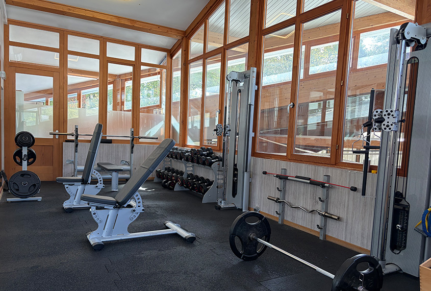 ElterSports Grünwald Fitness Tennis Renovierung Fitness Kraftraum Büro Sperrung